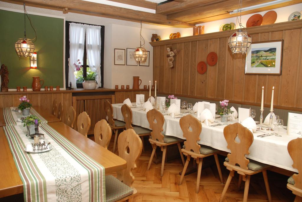Gasthof Zum Weissen Lamm زومرآخ المظهر الخارجي الصورة