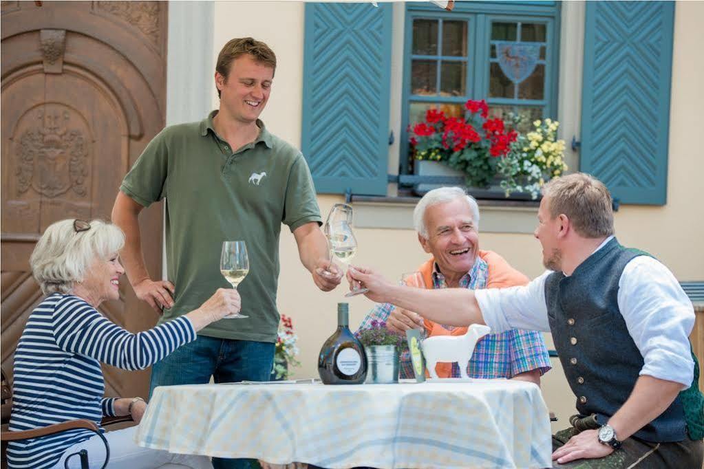 Gasthof Zum Weissen Lamm زومرآخ المظهر الخارجي الصورة